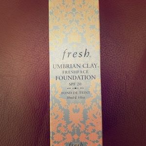 Fresh Umbrian Clay Freshface Foundation Fair Isle